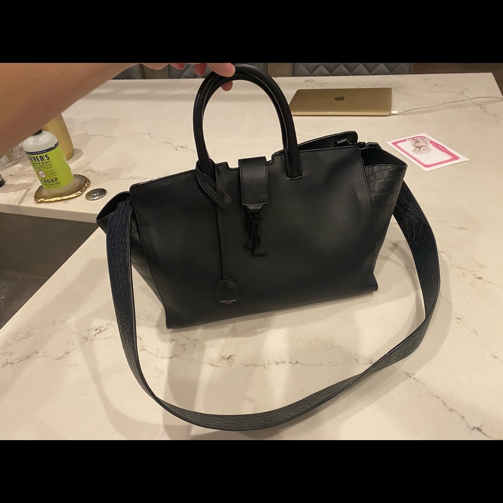 YSL handbag - Picture 3 of 6